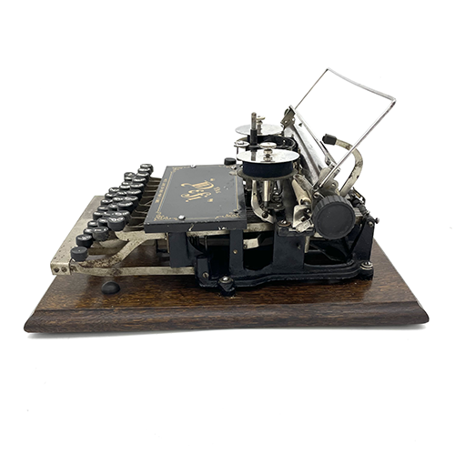 Defi typewriter