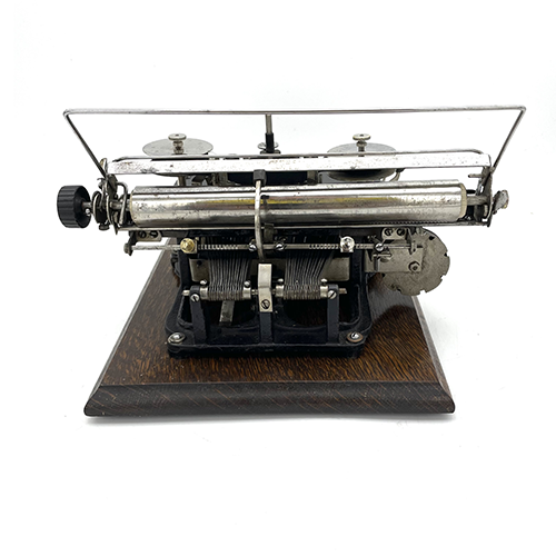 Defi typewriter