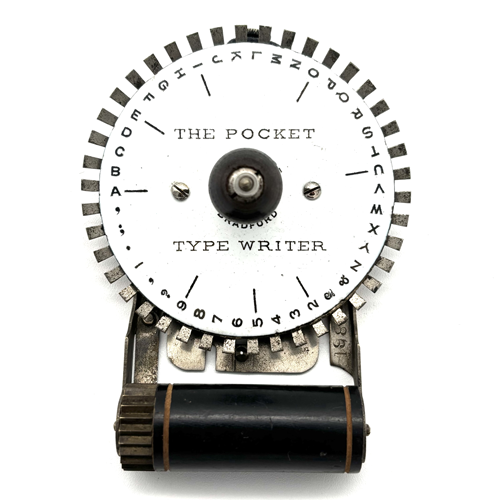 Pocket typewriter vista frontale